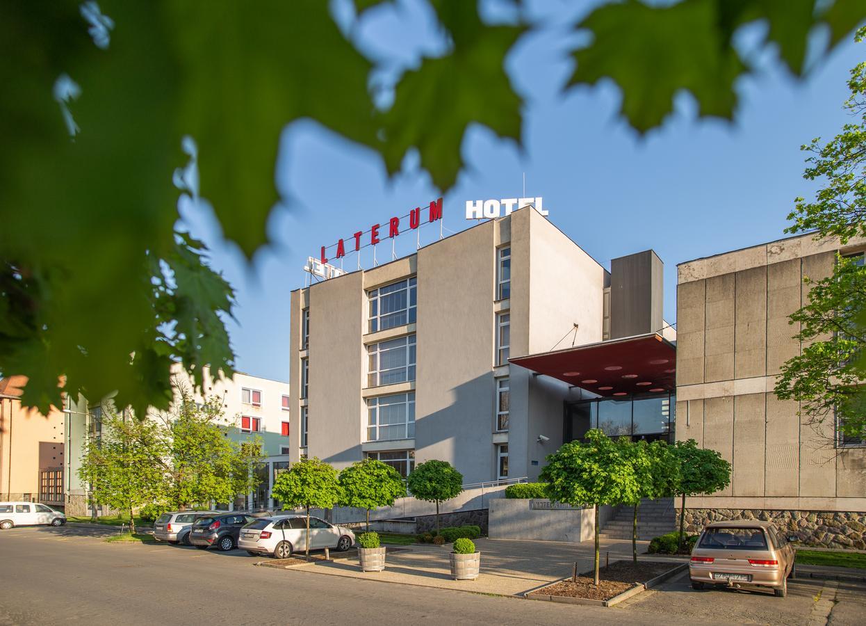 Hotel Laterum Pécs Eksteriør billede